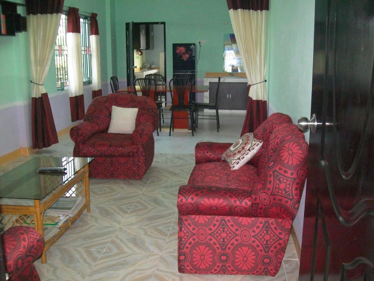 Apartment - Homestays Силхет Экстерьер фото